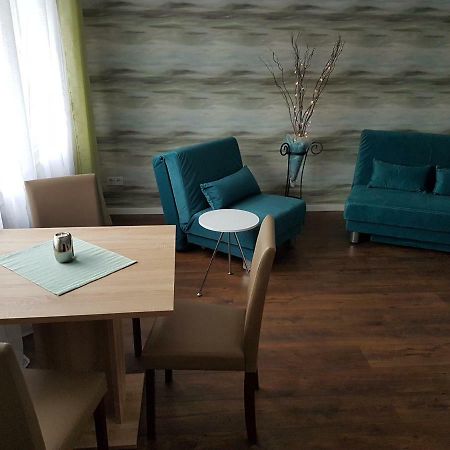 Apartment Alt-Refrath Bergisch Gladbach Exterior foto