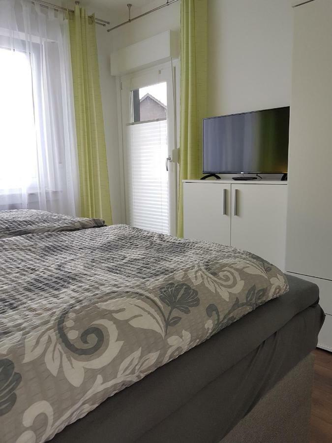 Apartment Alt-Refrath Bergisch Gladbach Exterior foto